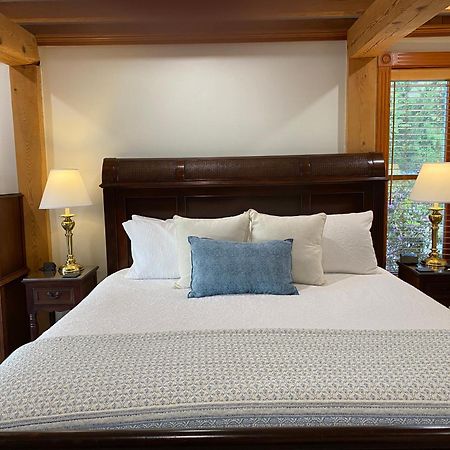 Spouter Inn Bed & Breakfast Lincolnville Exterior foto